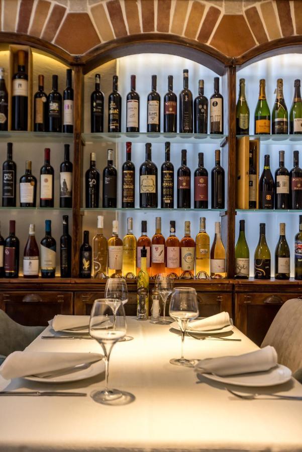 Leonis Restaurant & Rooms Split Ngoại thất bức ảnh
